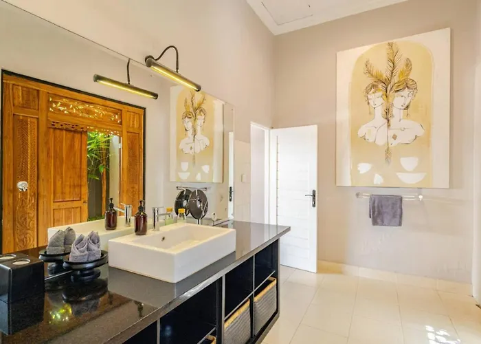 6br Luxe Pool Group Escape Villa Seminyak