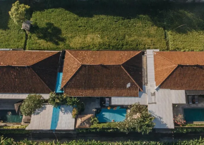Villa 6br Luxe Pool Group Escape Seminyak