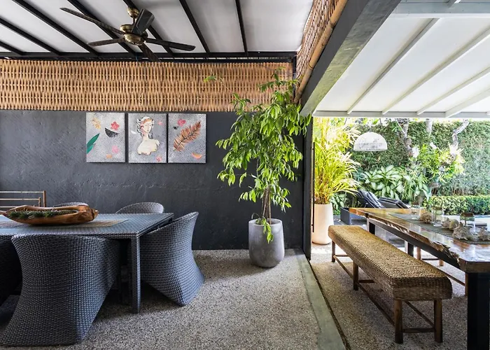 6br Luxe Pool Group Escape Seminyak