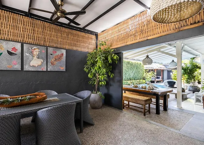 6br Luxe Pool Group Escape *